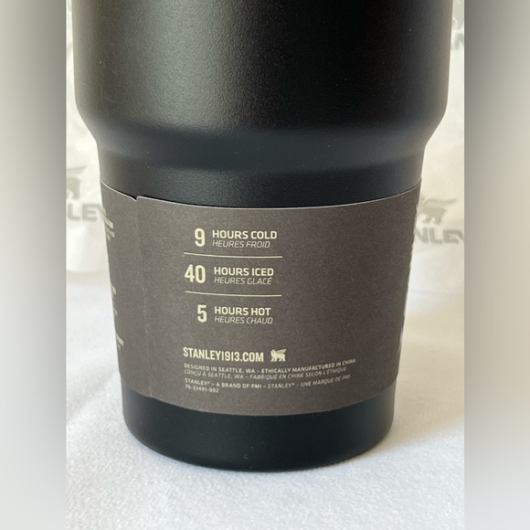STANLEY The Black Chroma Quencher H2.0 FlowState Tumbler 30 oz - Picture 8 of 13